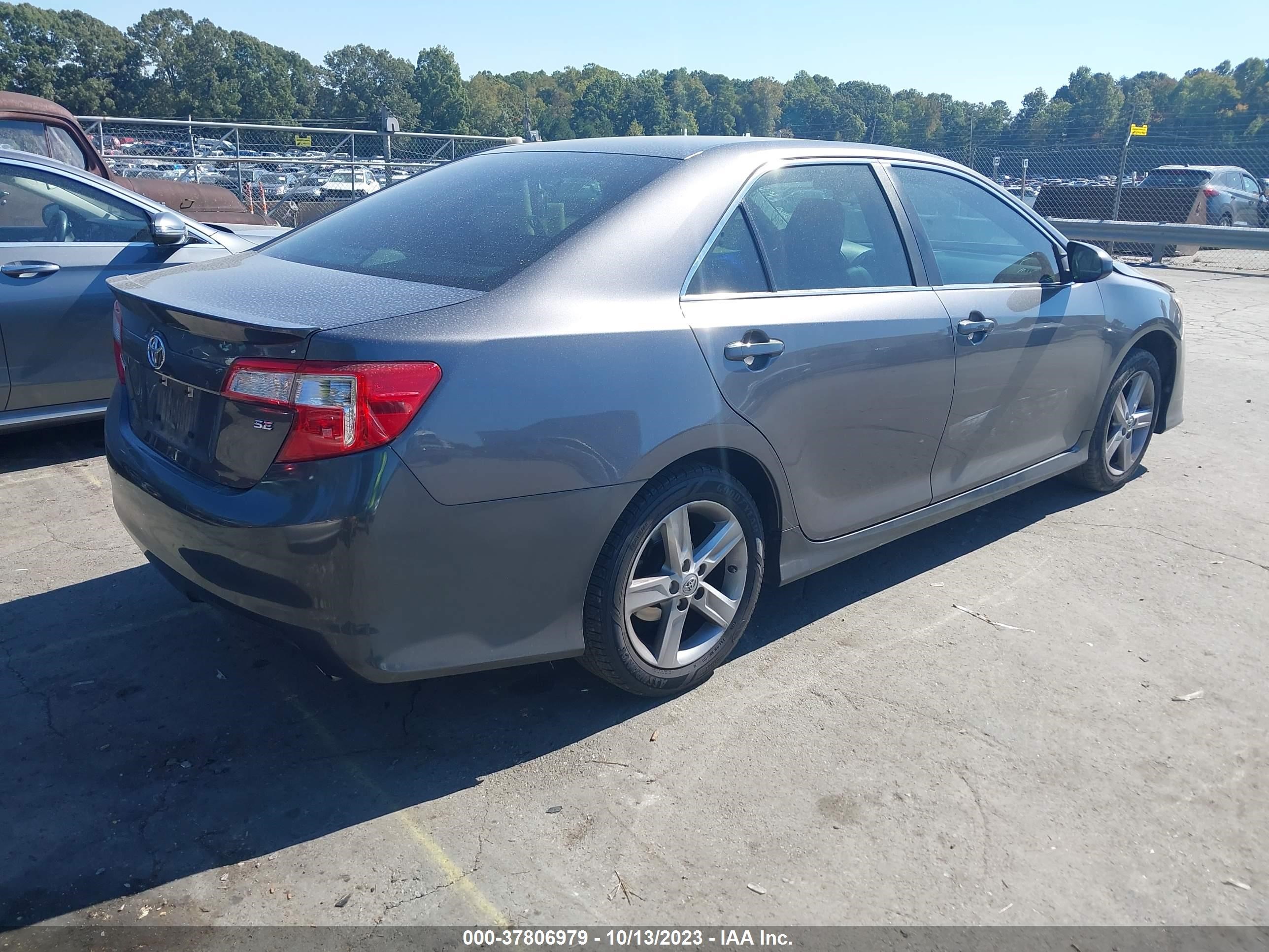 Photo 3 VIN: 4T1BF1FK5EU356039 - TOYOTA CAMRY 