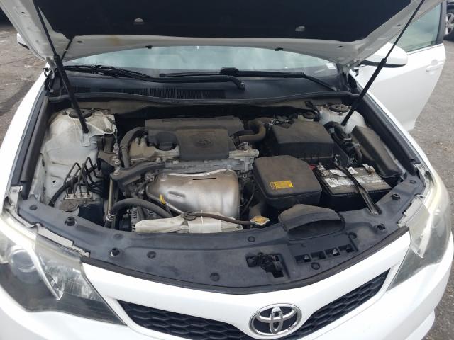 Photo 6 VIN: 4T1BF1FK5EU425022 - TOYOTA CAMRY L 