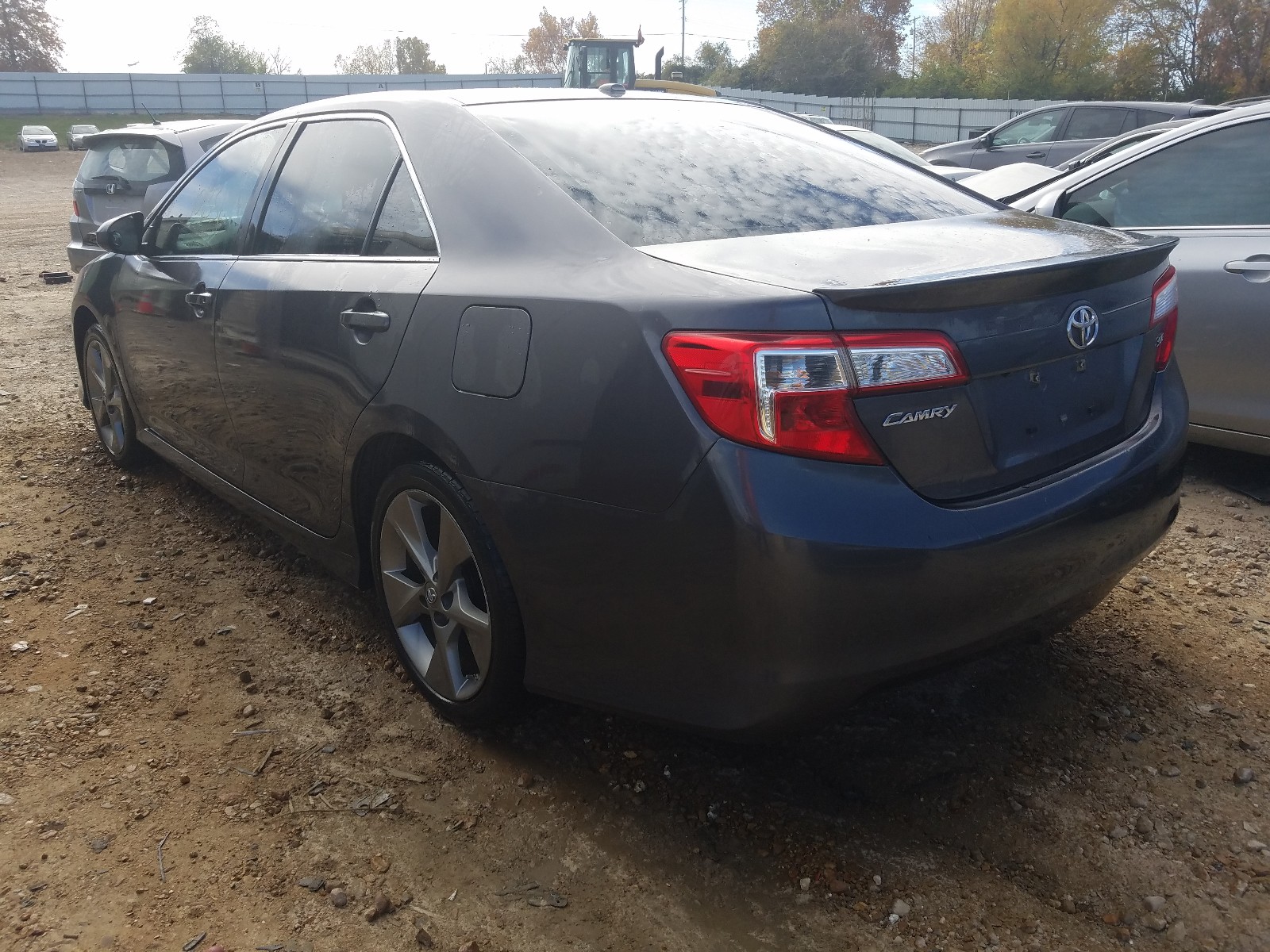 Photo 2 VIN: 4T1BF1FK5EU426414 - TOYOTA CAMRY L 