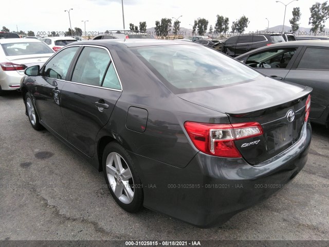 Photo 2 VIN: 4T1BF1FK5EU464421 - TOYOTA CAMRY 