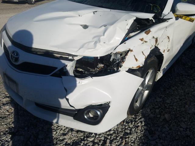 Photo 8 VIN: 4T1BF1FK5EU726468 - TOYOTA CAMRY L 