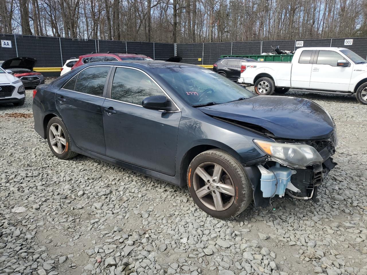 Photo 3 VIN: 4T1BF1FK5EU795807 - TOYOTA CAMRY 