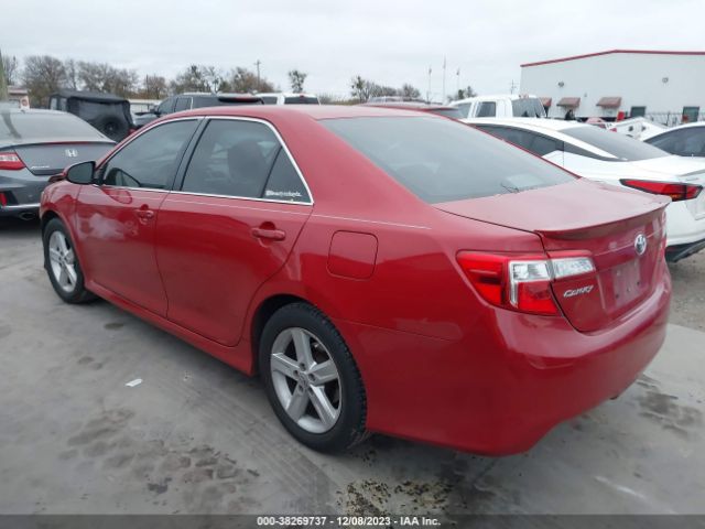 Photo 2 VIN: 4T1BF1FK5EU796066 - TOYOTA CAMRY 