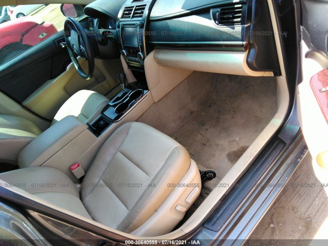 Photo 4 VIN: 4T1BF1FK5EU810399 - TOYOTA CAMRY 