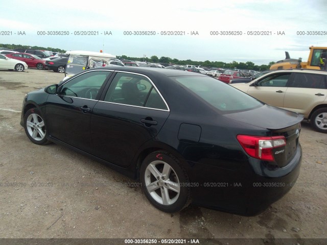 Photo 2 VIN: 4T1BF1FK5EU821113 - TOYOTA CAMRY 