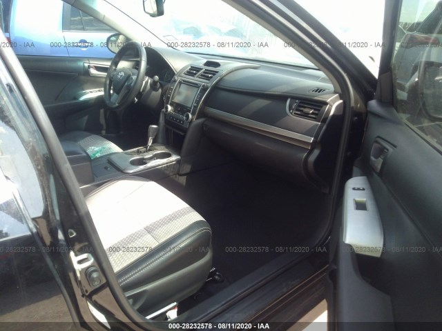 Photo 4 VIN: 4T1BF1FK5EU840065 - TOYOTA CAMRY 