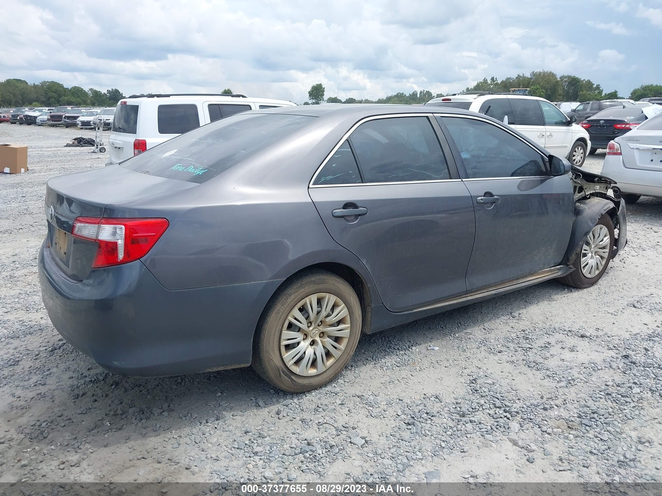 Photo 3 VIN: 4T1BF1FK5EU868156 - TOYOTA CAMRY 