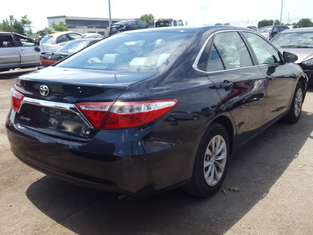 Photo 3 VIN: 4T1BF1FK5FU032641 - TOYOTA CAMRY LE 