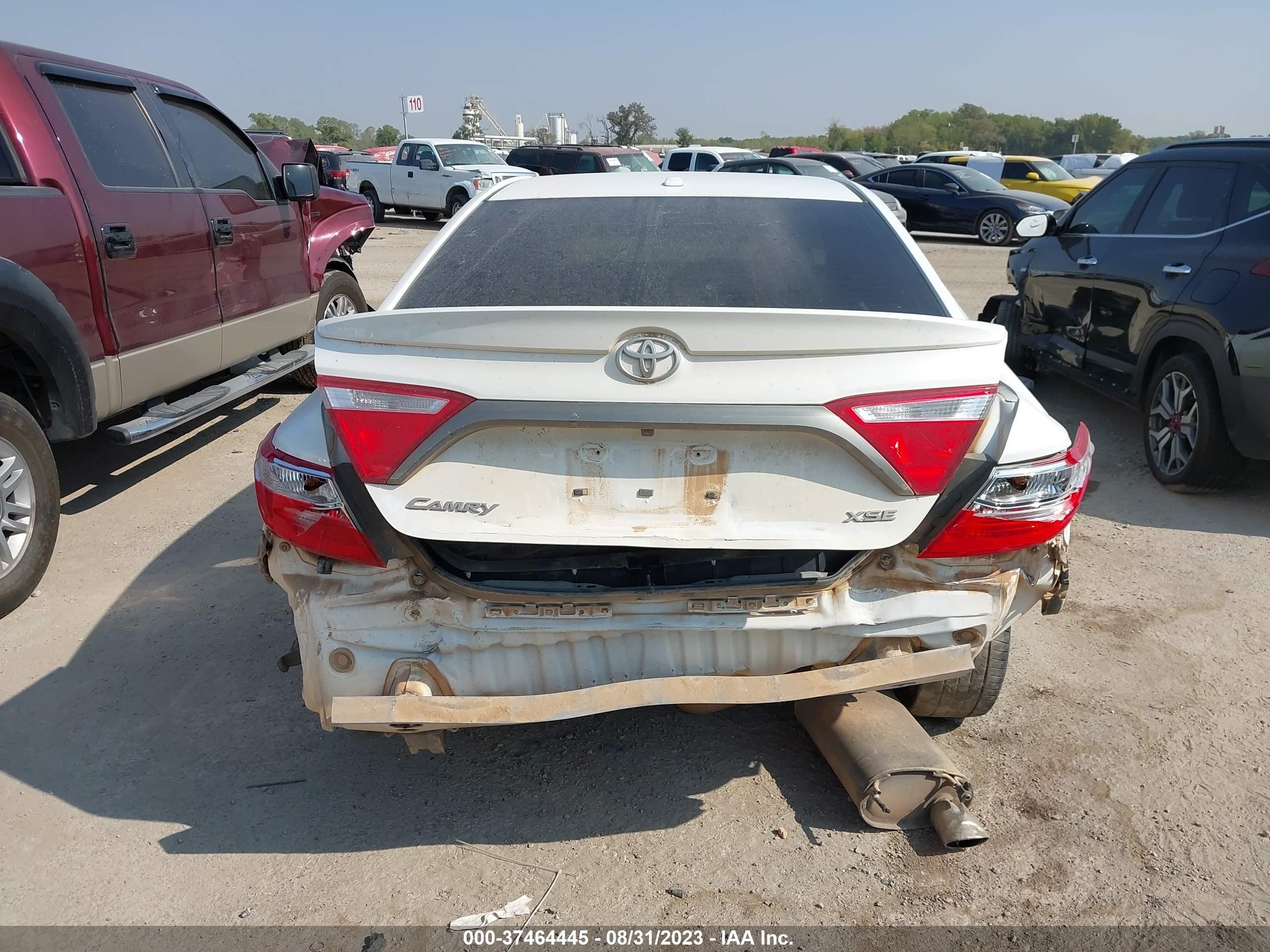 Photo 15 VIN: 4T1BF1FK5FU907233 - TOYOTA CAMRY 