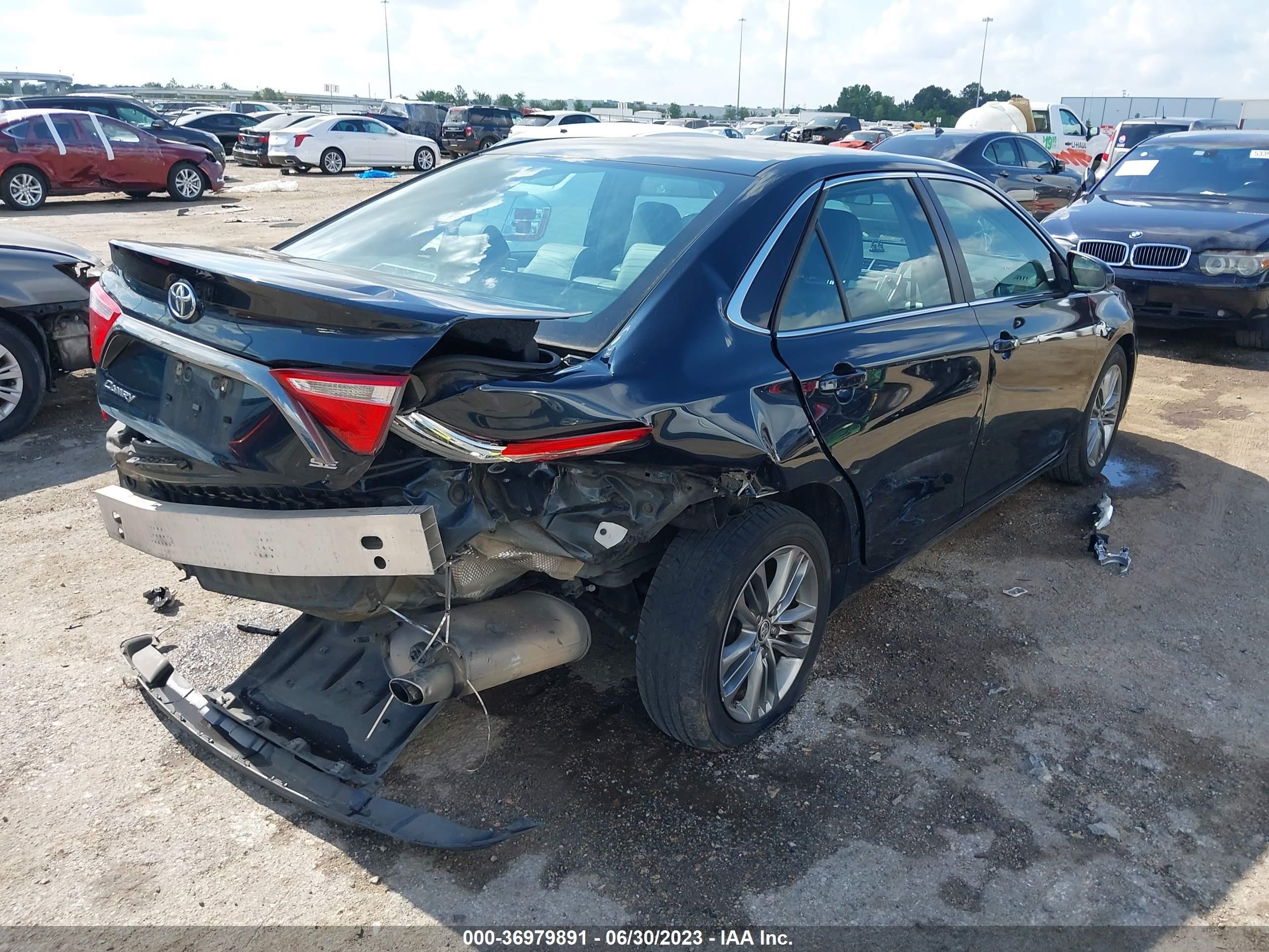 Photo 3 VIN: 4T1BF1FK5FU983048 - TOYOTA CAMRY 