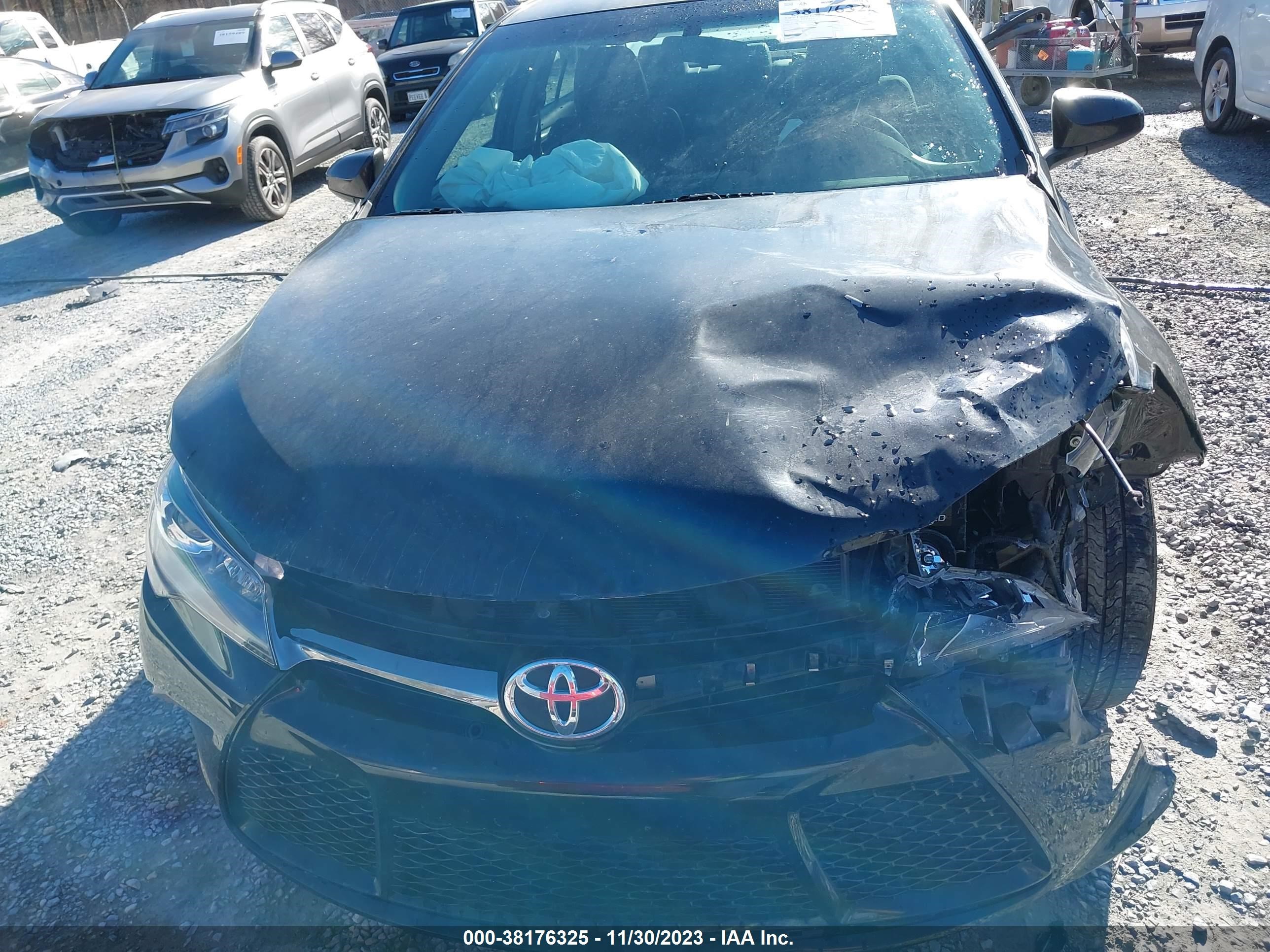 Photo 11 VIN: 4T1BF1FK5GU229732 - TOYOTA CAMRY 