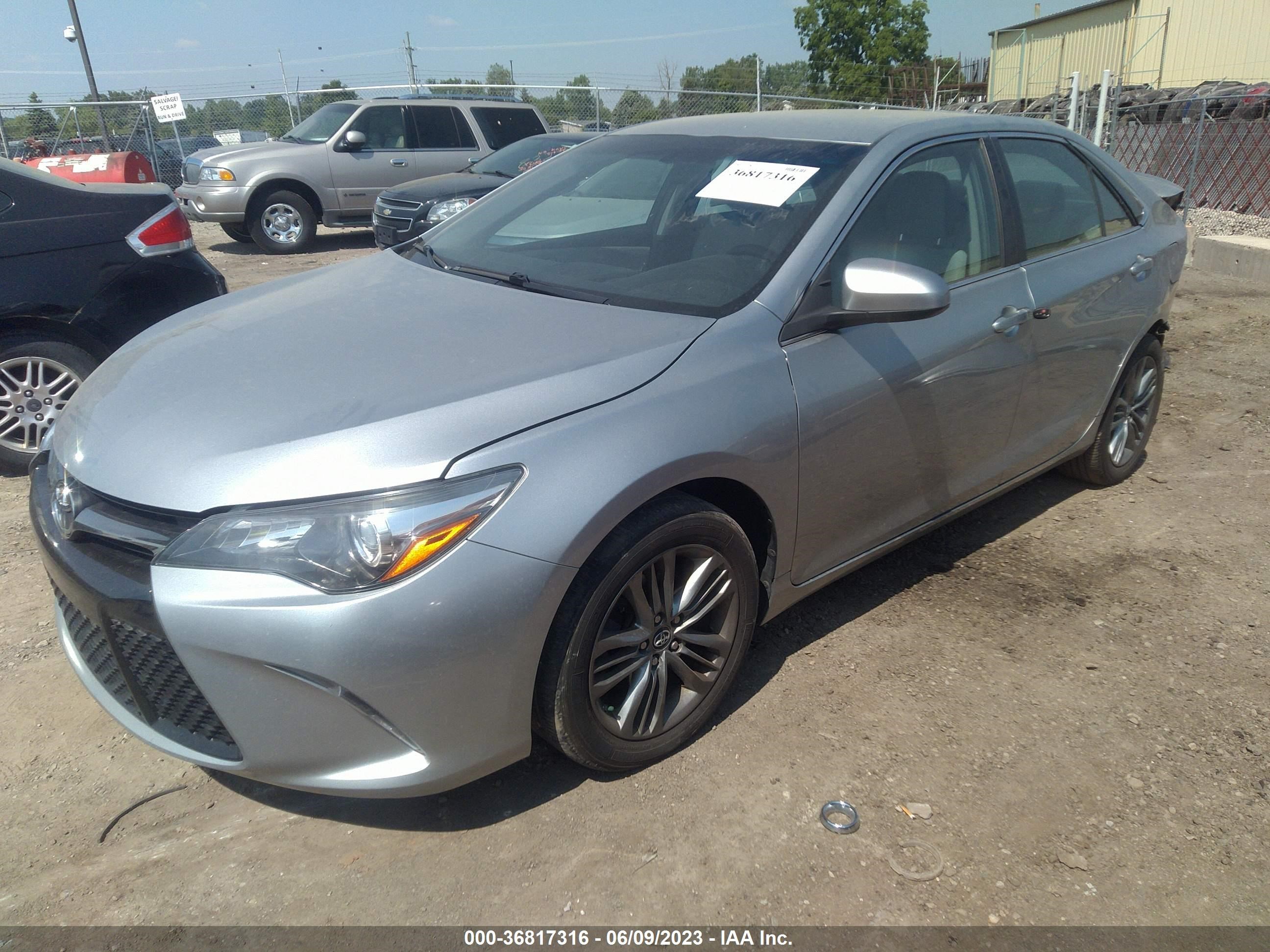 Photo 1 VIN: 4T1BF1FK5GU261189 - TOYOTA CAMRY 