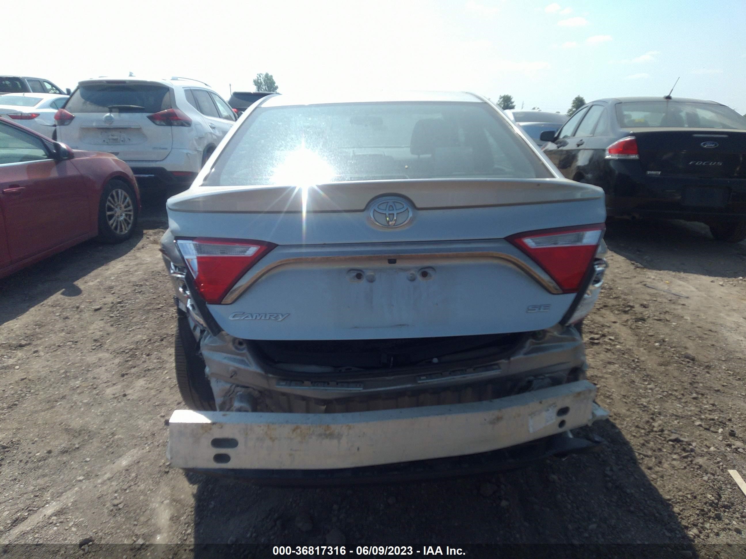 Photo 15 VIN: 4T1BF1FK5GU261189 - TOYOTA CAMRY 