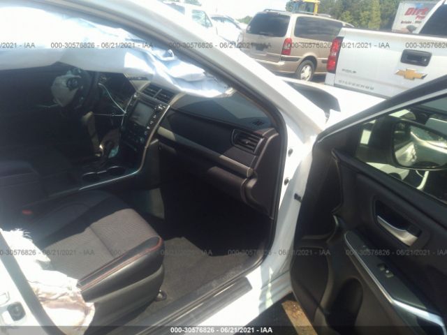 Photo 4 VIN: 4T1BF1FK5GU263945 - TOYOTA CAMRY 