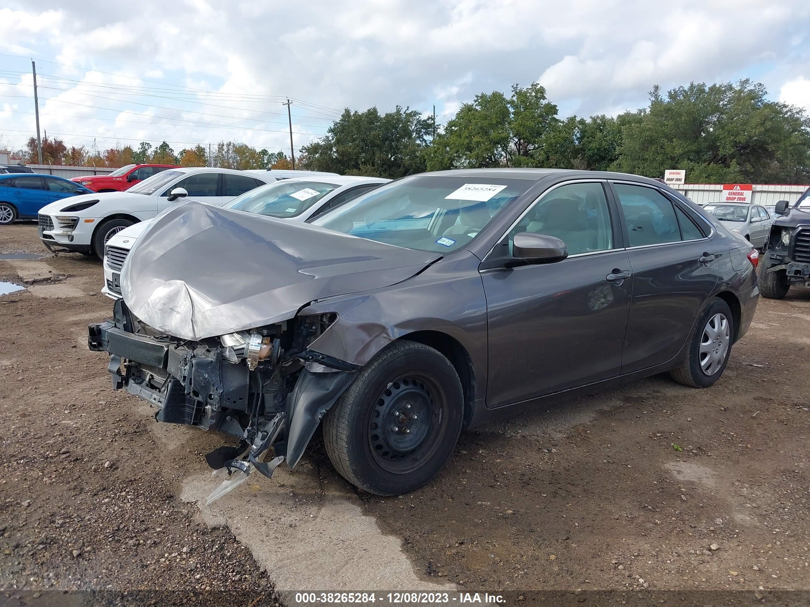 Photo 1 VIN: 4T1BF1FK5HU375002 - TOYOTA CAMRY 