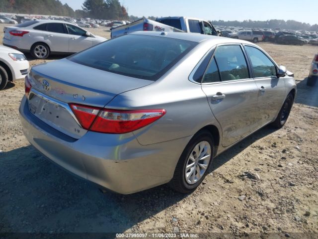 Photo 3 VIN: 4T1BF1FK5HU616640 - TOYOTA CAMRY 