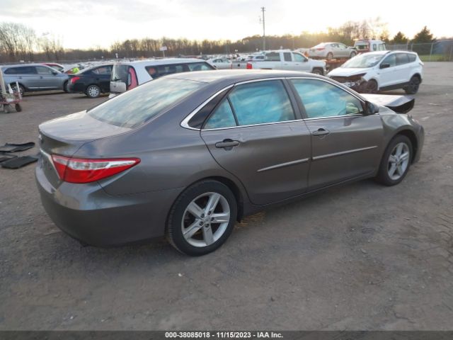 Photo 3 VIN: 4T1BF1FK5HU692066 - TOYOTA CAMRY 