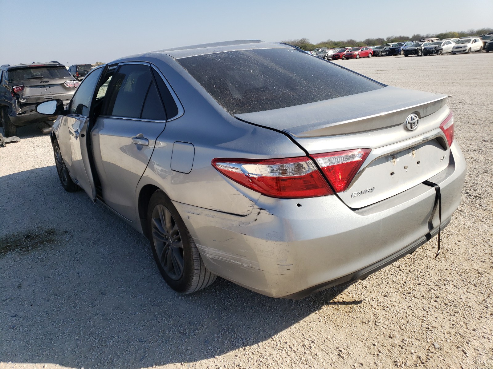 Photo 2 VIN: 4T1BF1FK5HU693816 - TOYOTA CAMRY LE 