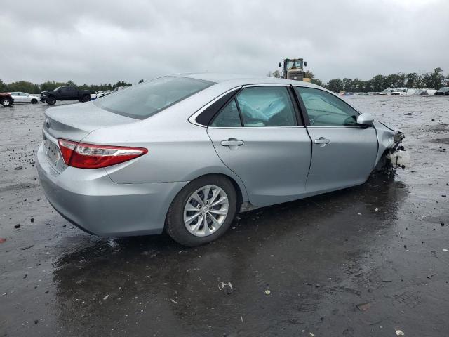 Photo 2 VIN: 4T1BF1FK5HU695968 - TOYOTA CAMRY LE 