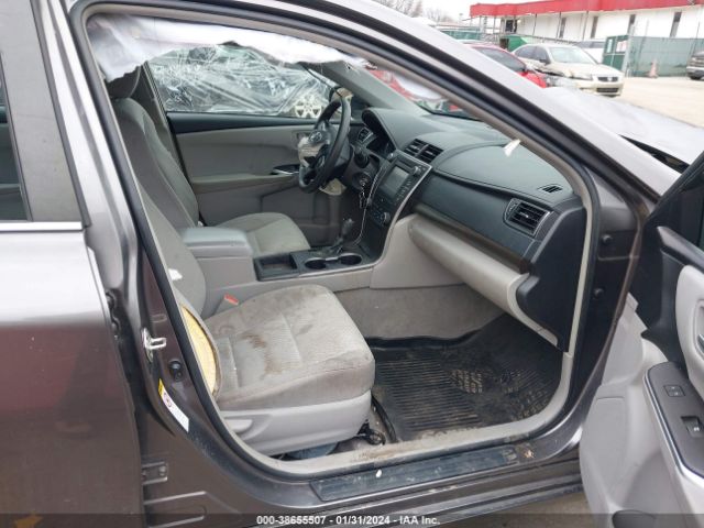 Photo 4 VIN: 4T1BF1FK5HU706161 - TOYOTA CAMRY 