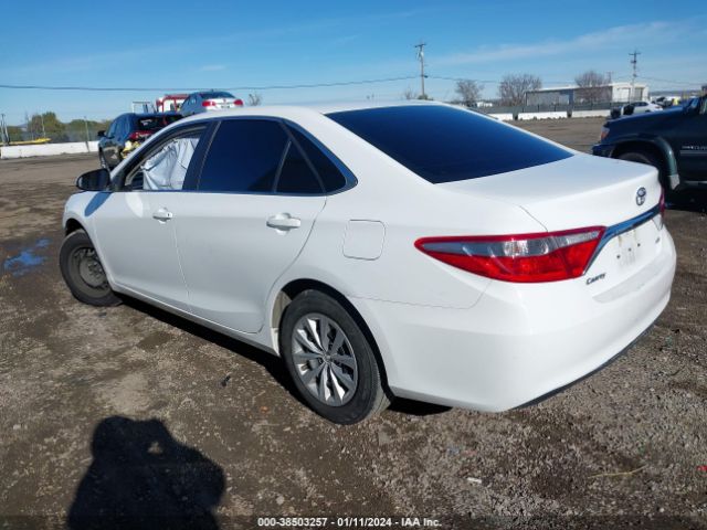 Photo 2 VIN: 4T1BF1FK5HU712140 - TOYOTA CAMRY 