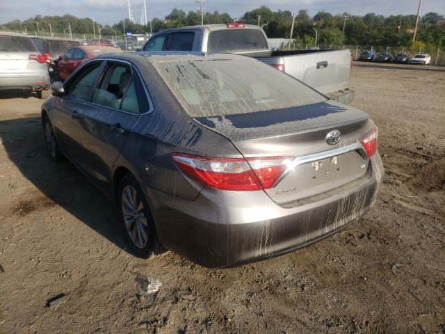 Photo 2 VIN: 4T1BF1FK5HU747793 - TOYOTA CAMRY LE 