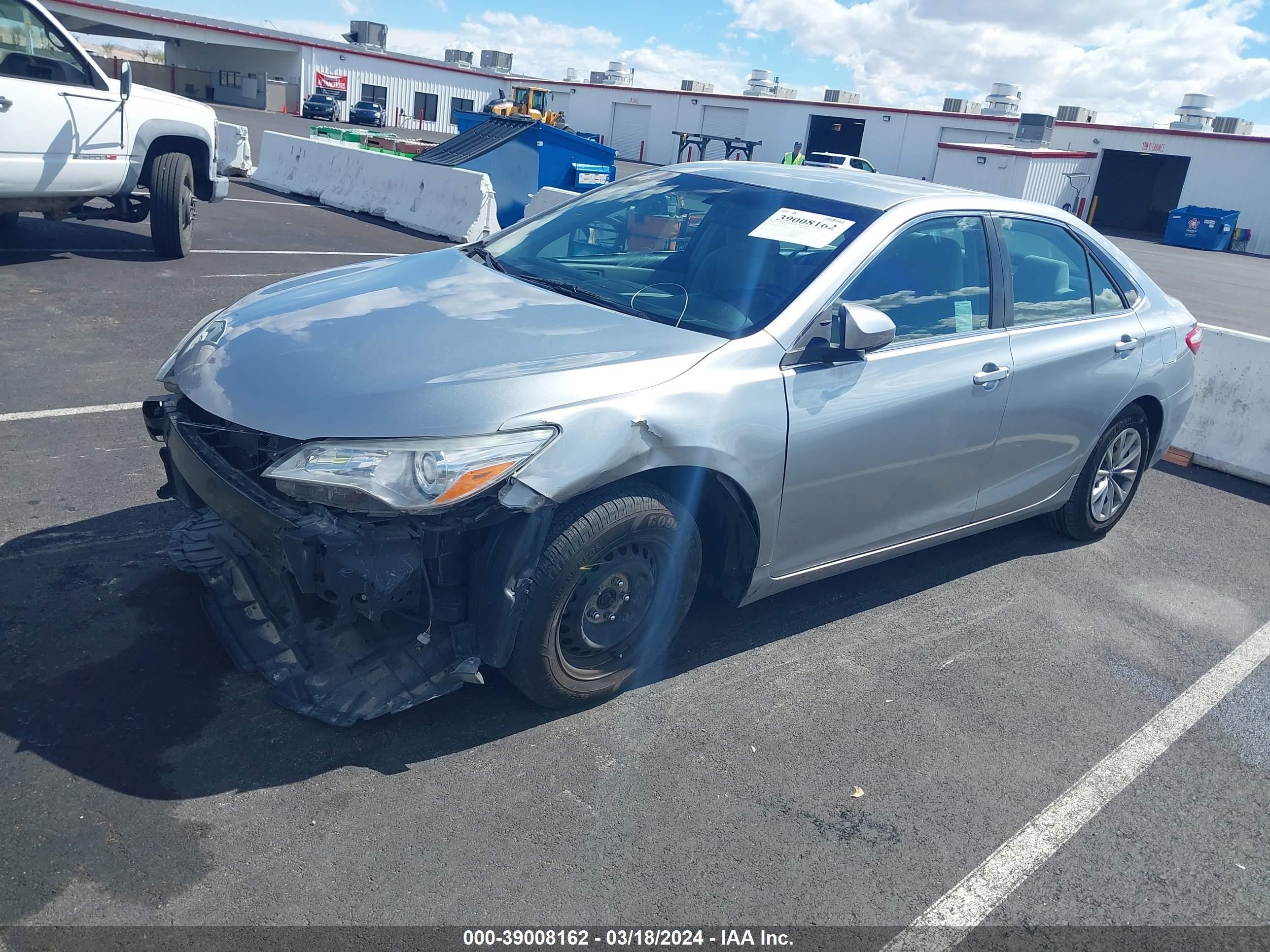 Photo 1 VIN: 4T1BF1FK5HU779188 - TOYOTA CAMRY 