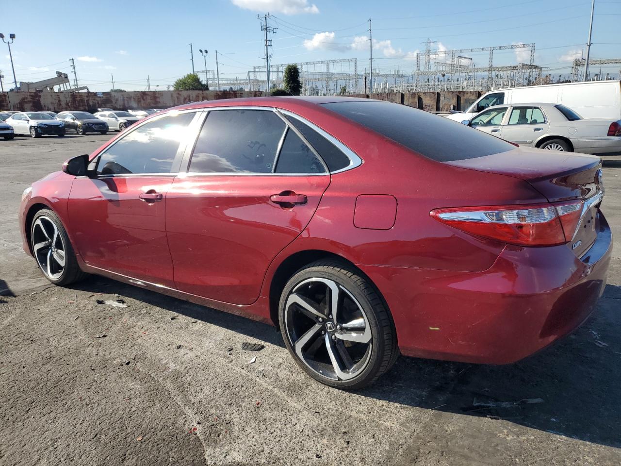 Photo 1 VIN: 4T1BF1FK5HU806700 - TOYOTA CAMRY 