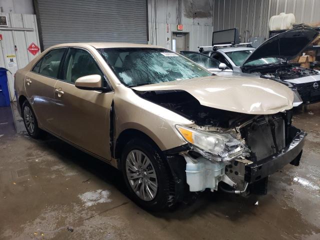 Photo 3 VIN: 4T1BF1FK6CU006996 - TOYOTA CAMRY 