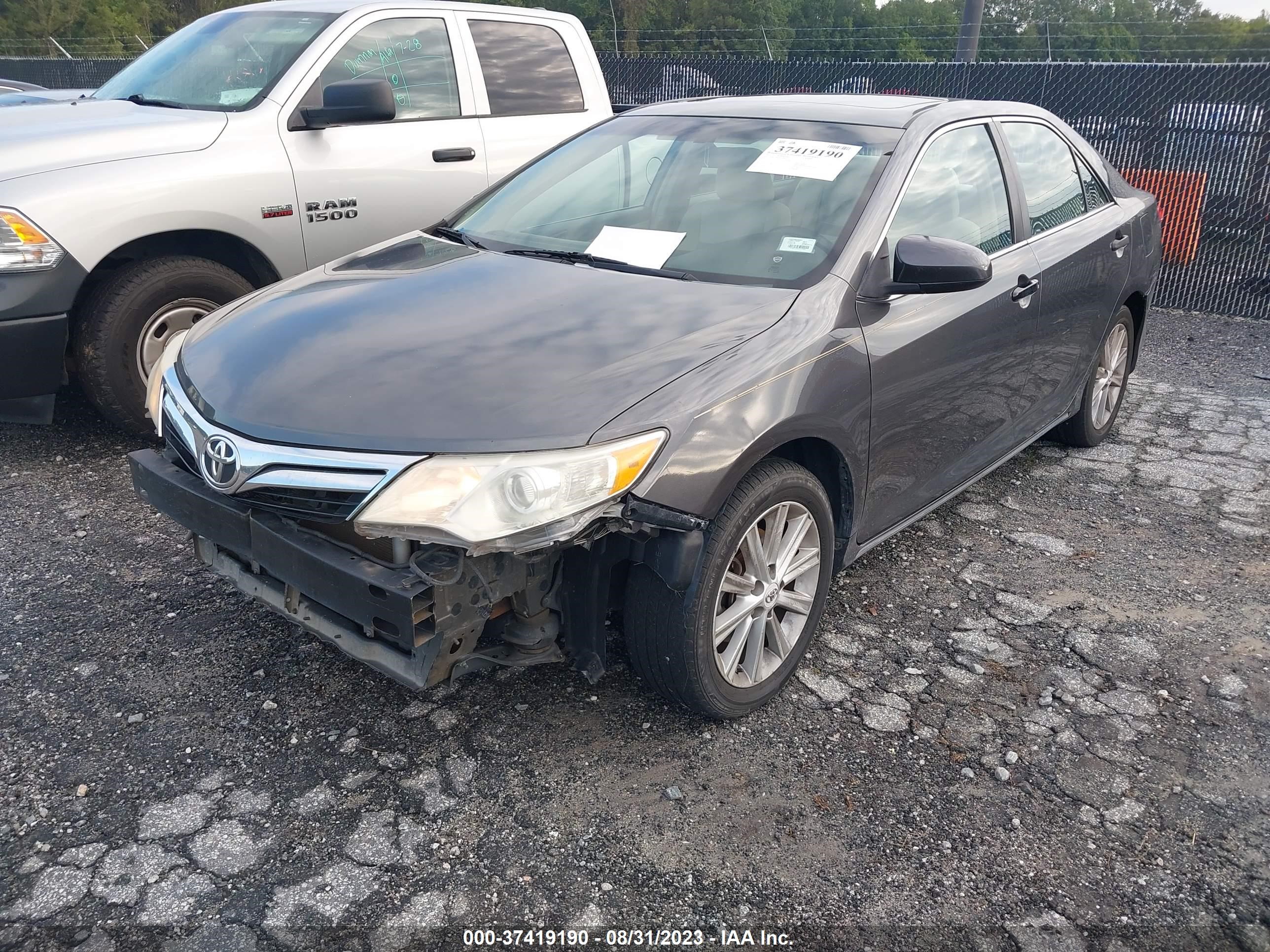 Photo 1 VIN: 4T1BF1FK6CU010983 - TOYOTA CAMRY 