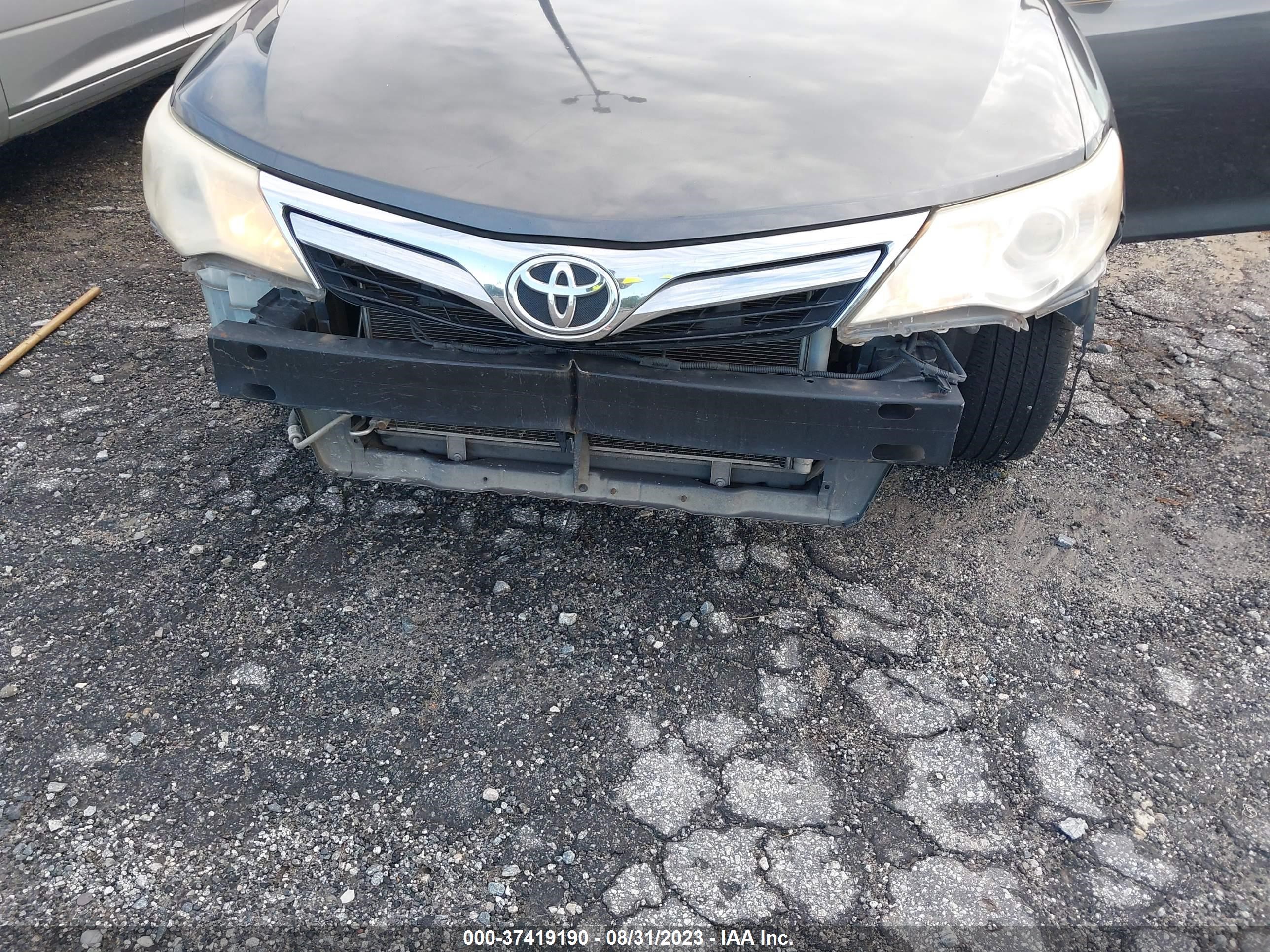 Photo 5 VIN: 4T1BF1FK6CU010983 - TOYOTA CAMRY 