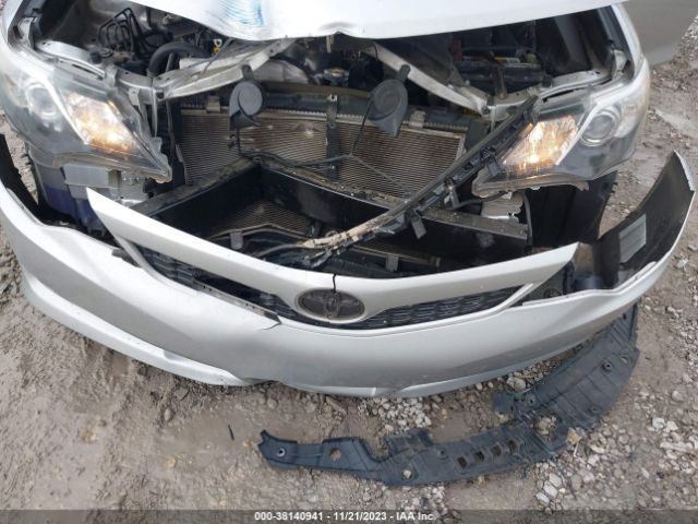 Photo 5 VIN: 4T1BF1FK6CU011437 - TOYOTA CAMRY 