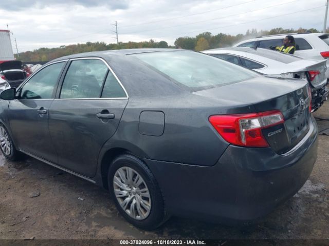 Photo 2 VIN: 4T1BF1FK6CU021675 - TOYOTA CAMRY 