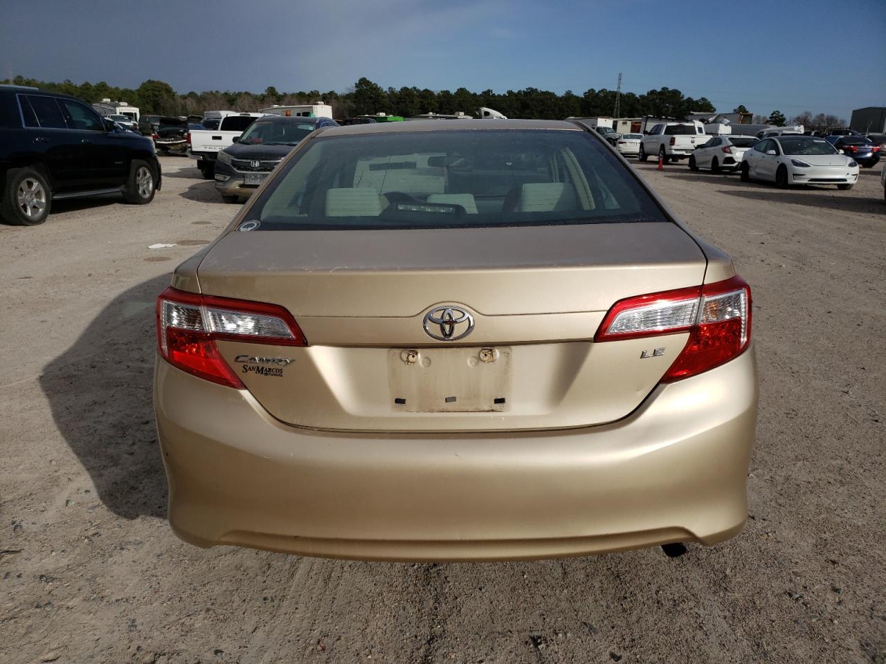 Photo 5 VIN: 4T1BF1FK6CU056488 - TOYOTA CAMRY 