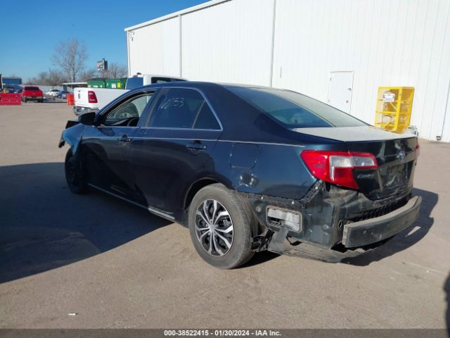 Photo 2 VIN: 4T1BF1FK6CU062744 - TOYOTA CAMRY 