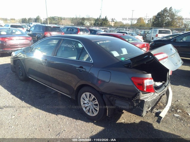 Photo 2 VIN: 4T1BF1FK6CU067619 - TOYOTA CAMRY 