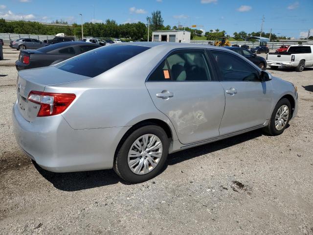 Photo 2 VIN: 4T1BF1FK6CU073078 - TOYOTA CAMRY BASE 