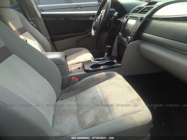 Photo 4 VIN: 4T1BF1FK6CU079205 - TOYOTA CAMRY 