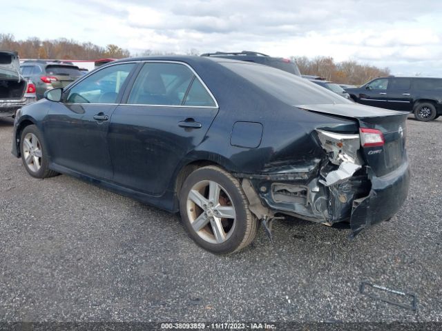 Photo 2 VIN: 4T1BF1FK6CU091421 - TOYOTA CAMRY 