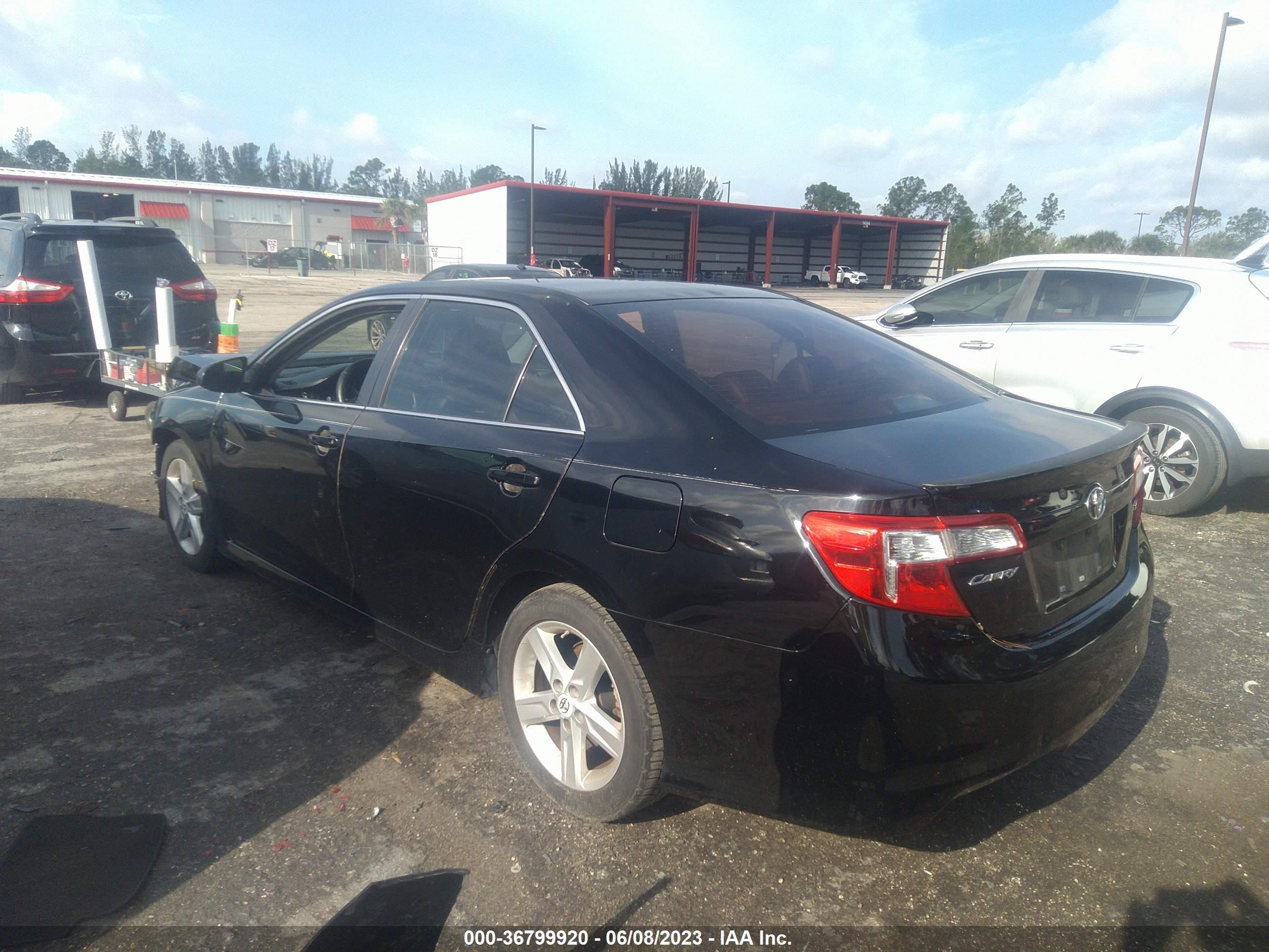 Photo 2 VIN: 4T1BF1FK6CU110159 - TOYOTA CAMRY 