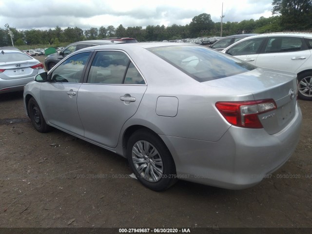 Photo 2 VIN: 4T1BF1FK6CU129388 - TOYOTA CAMRY 