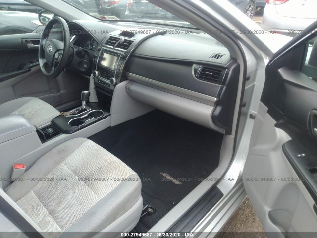 Photo 4 VIN: 4T1BF1FK6CU129388 - TOYOTA CAMRY 