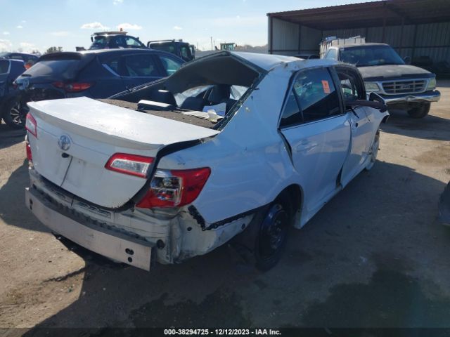 Photo 3 VIN: 4T1BF1FK6CU144103 - TOYOTA CAMRY 