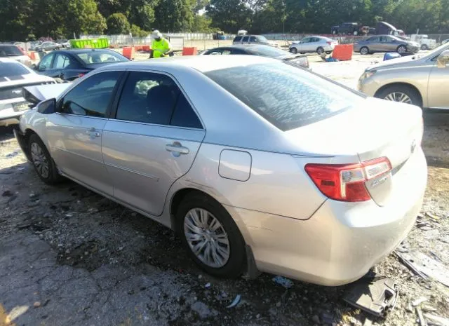 Photo 2 VIN: 4T1BF1FK6CU155439 - TOYOTA CAMRY 