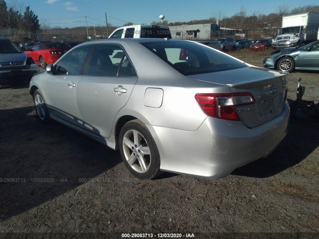 Photo 2 VIN: 4T1BF1FK6CU505328 - TOYOTA CAMRY 