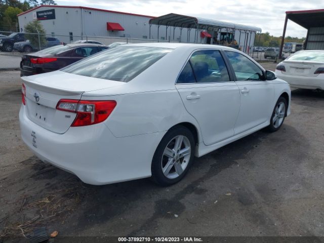 Photo 3 VIN: 4T1BF1FK6CU532643 - TOYOTA CAMRY 