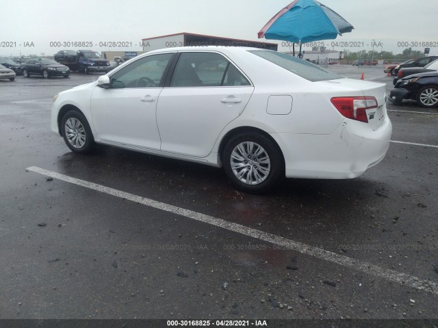 Photo 2 VIN: 4T1BF1FK6CU551466 - TOYOTA CAMRY 