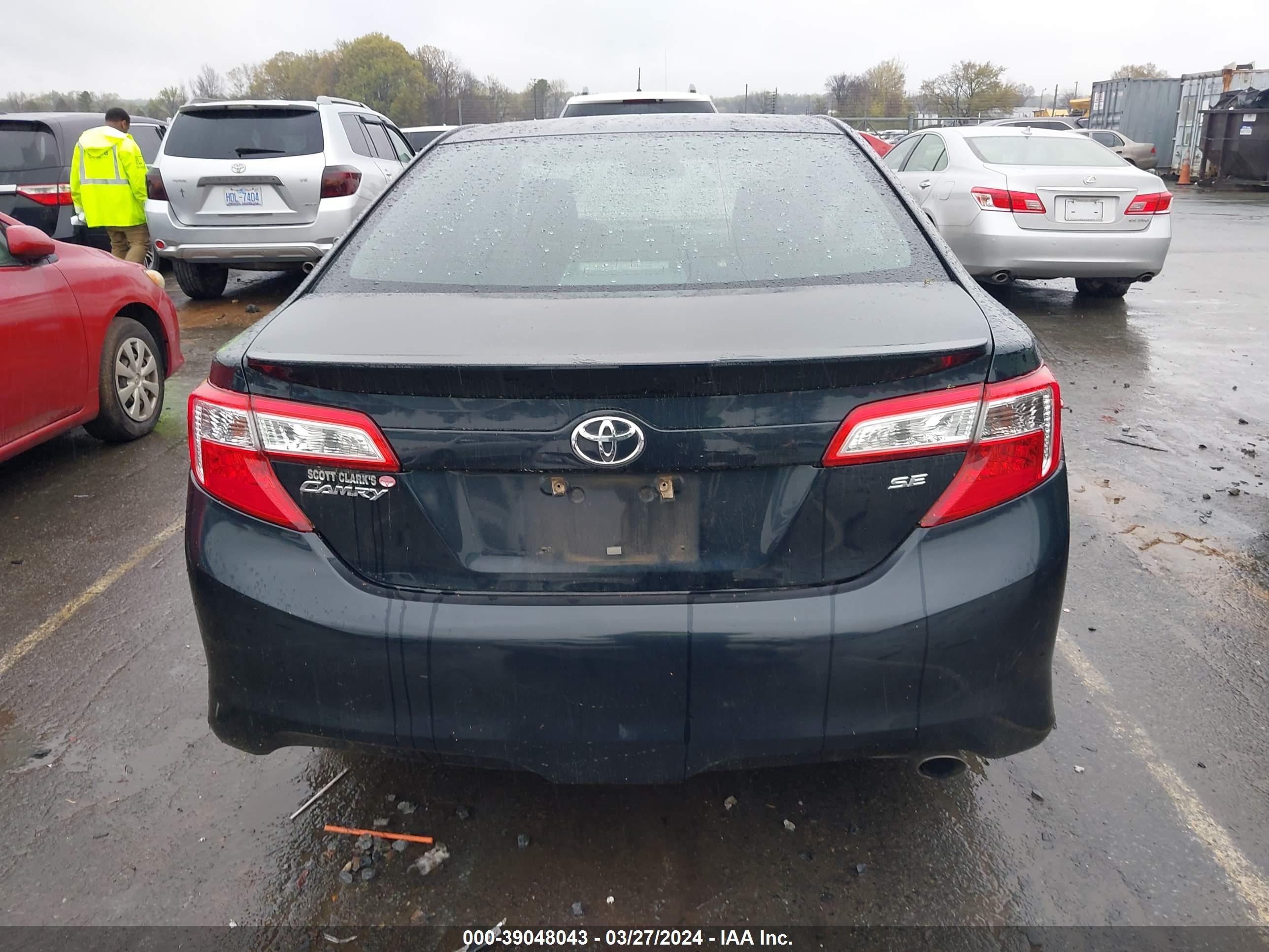 Photo 15 VIN: 4T1BF1FK6CU570759 - TOYOTA CAMRY 