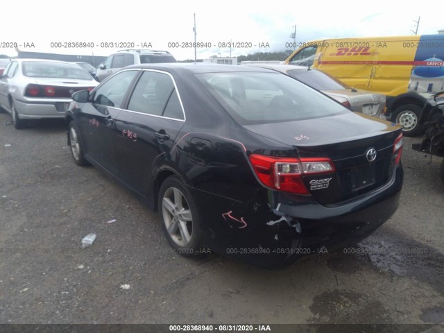 Photo 2 VIN: 4T1BF1FK6DU222557 - TOYOTA CAMRY 