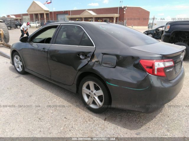 Photo 2 VIN: 4T1BF1FK6DU233686 - TOYOTA CAMRY 